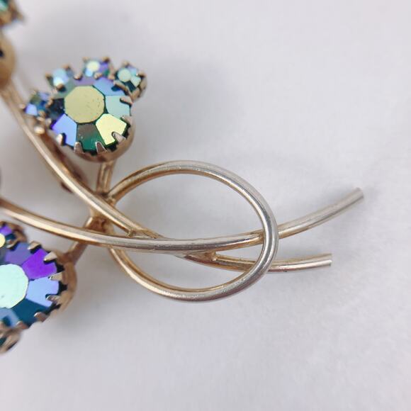 Mid Century Blue AB Rhinestone Bouquet Floral Spray Brooch, 1950s AB Vintage Pin - Picture 4 of 9